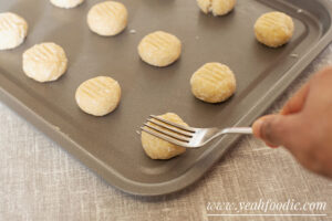 Tasty Malaysian Coconut Biscuits Recipe