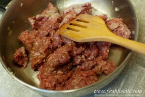 Tasty Homemade Crispy Pork Spring Rolls Recipe